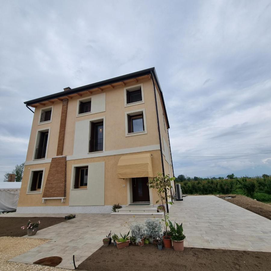 Corte Bottura Agriturismo 卡斯特努沃德加尔达 外观 照片